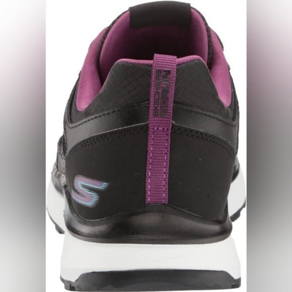 SKECHERS sz 7 Performance GO RUN Adventure trail running walking shoes sneakers - Picture 2 of 9